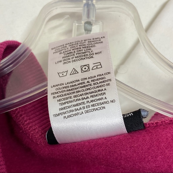 Harry Potter Quidditch Snitch Sweatshirt Size Junior Size XL - Picture 12 of 15